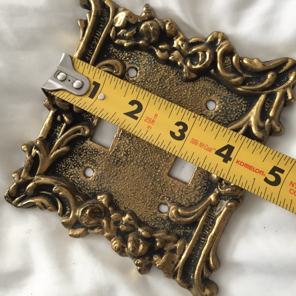 2 Vintage Double Wall Plate Light Switches 1-American Tack & 1-Unbranded Metal - Picture 5 of 12